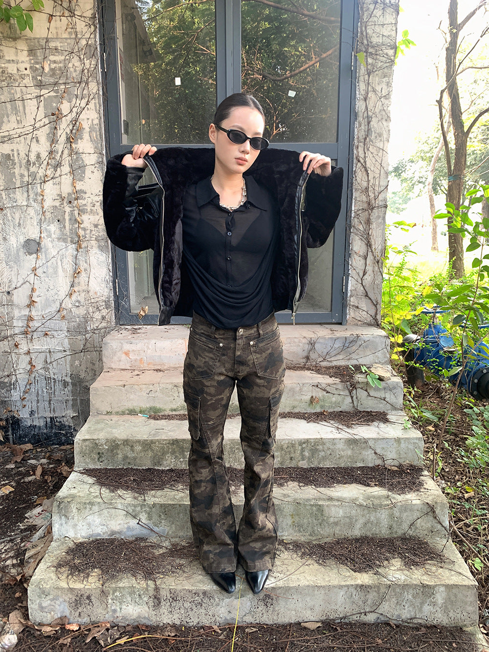 Versatile flared camouflage cargo pantS